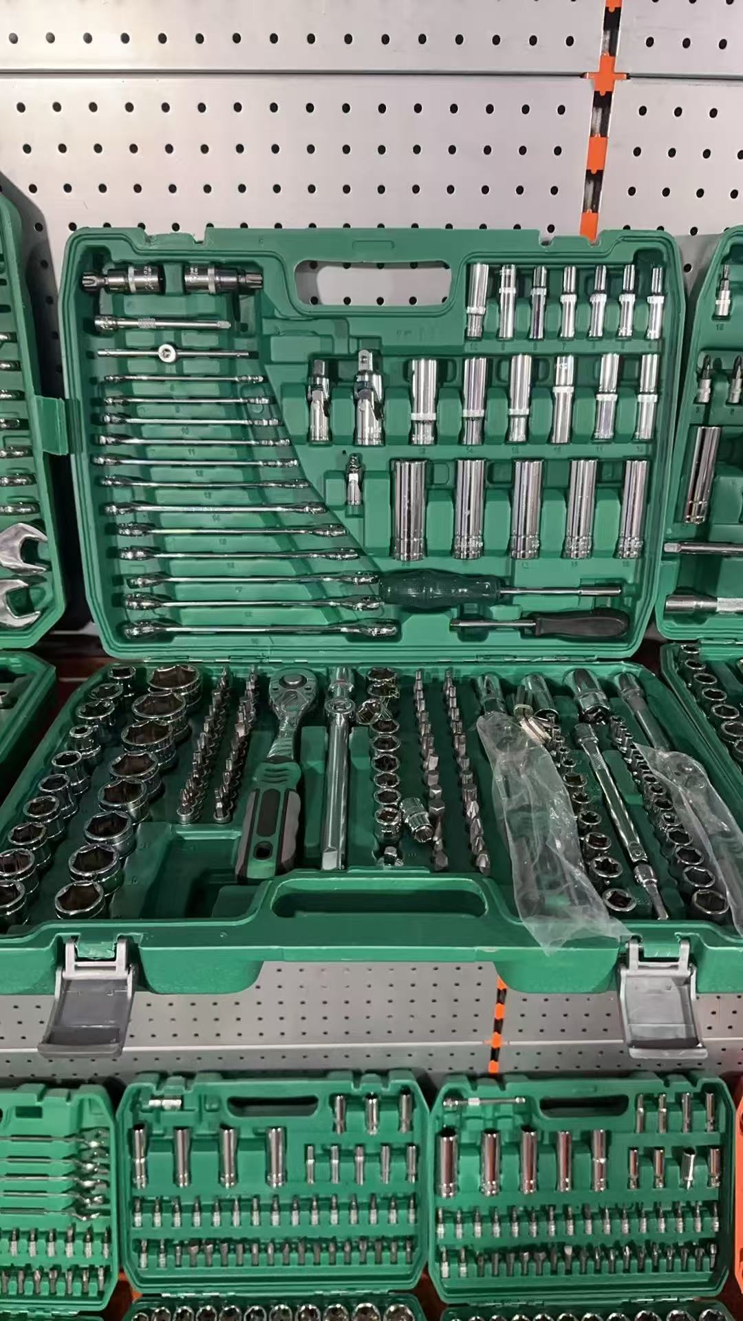 216-Piece DIY Auto Repair Tool - Power Tools Hand Tools 评论和价格
